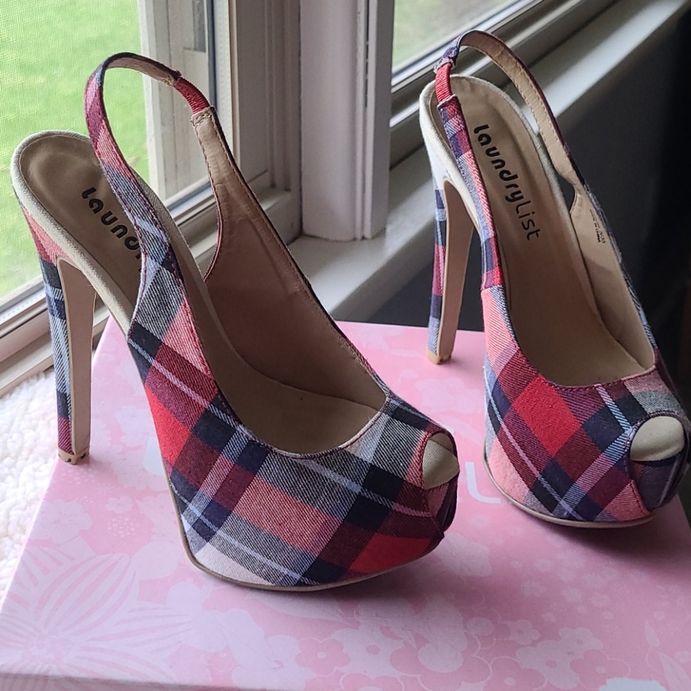 Plaid platform heels